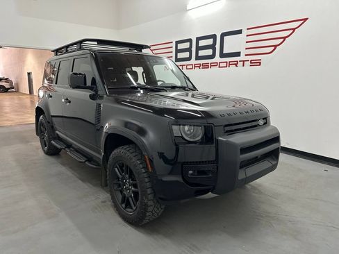 Used 2022 Land Rover Defender 110 X-Dynamic SE AWD/4WD image 1