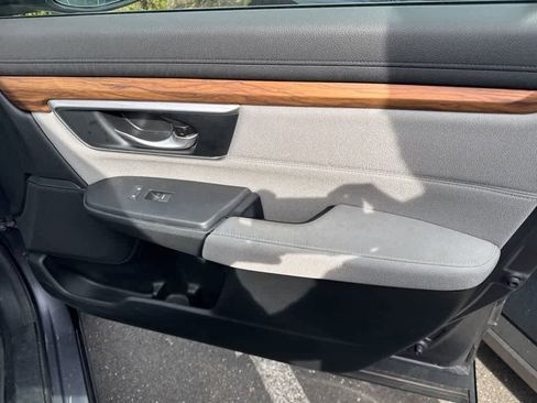Used 2020 Honda CR-V EX image 16