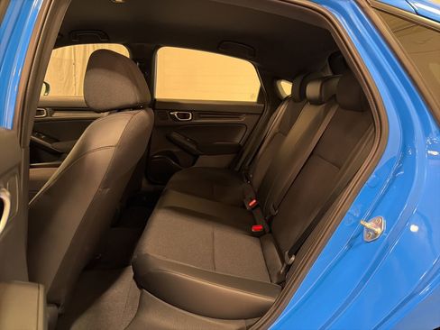 Used 2023 Honda Civic Sport image 11