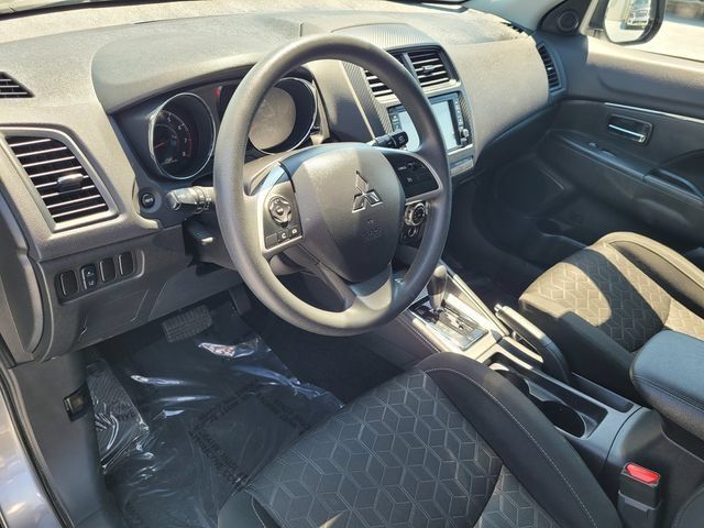 Used 2025 Mitsubishi Outlander Sport ES AWD/4WD image 7
