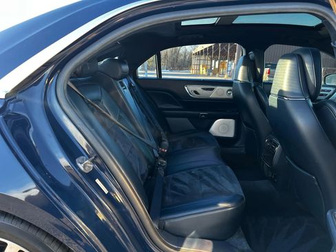 Used 2017 Lincoln Continental Black Label w/ Rear-seat Package image 24