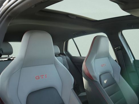 Used 2024 Volkswagen GTI SE w/ SE Leather Seats Package image 14