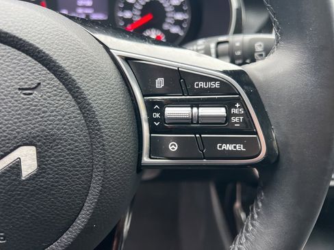 Certified 2023 Kia Seltos S w/ Navigation Package image 13