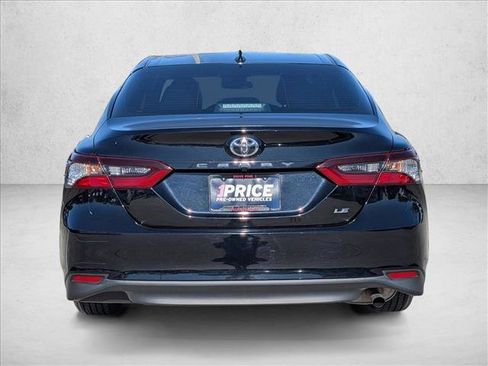 Used 2023 Toyota Camry LE image 7