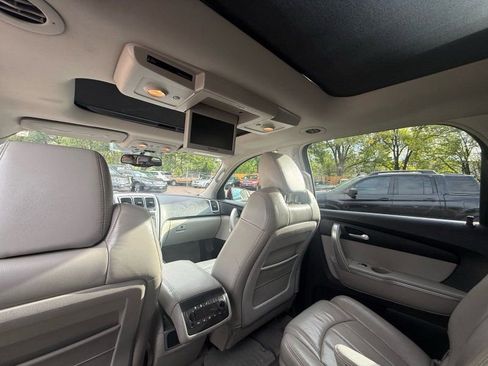 Used 2009 GMC Acadia SLT image 15