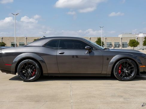 Used 2023 Dodge Challenger SRT Hellcat RWD image 19
