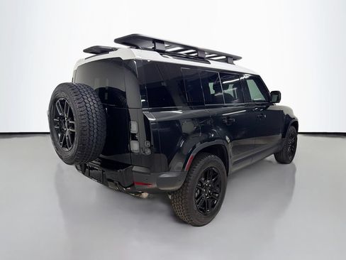 Used 2026 Land Rover Defender 110 S AWD/4WD image 9