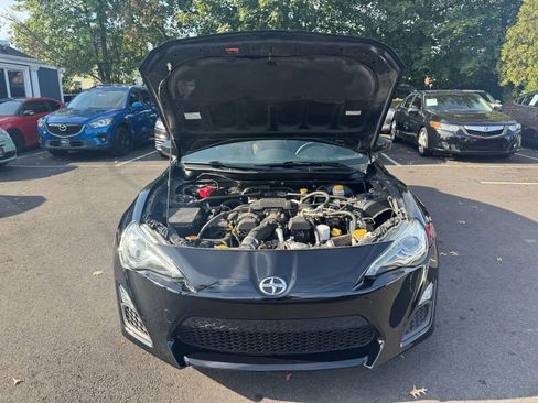 Used 2014 Scion FR-S image 17