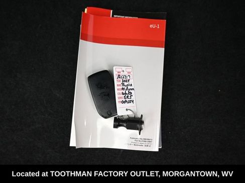 Used 2025 Toyota 4Runner SR5 image 7