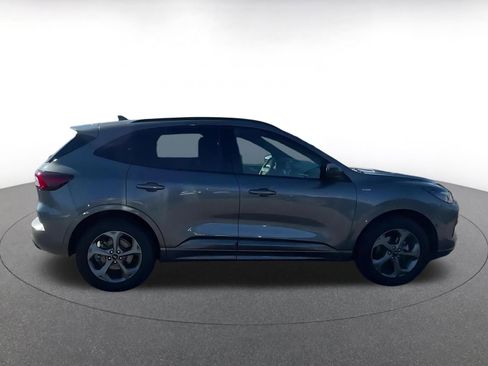 Used 2024 Ford Escape ST-Line image 15