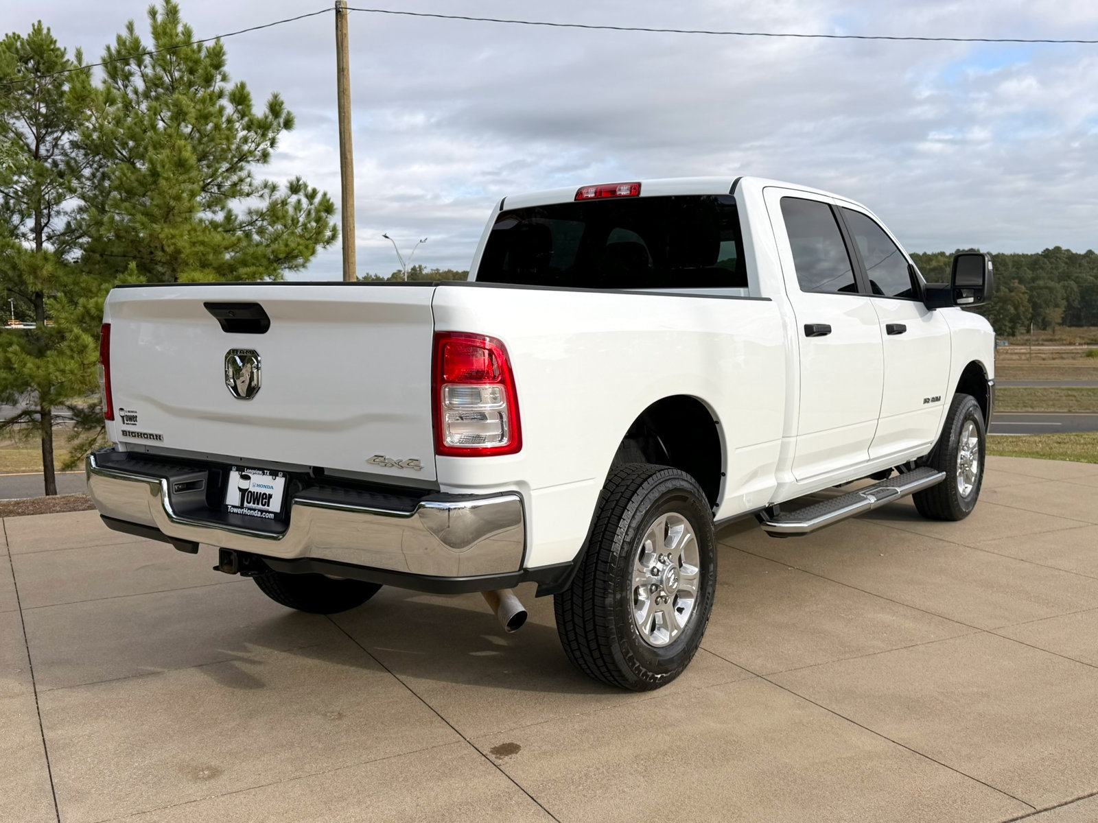 Used 2024 RAM 2500 Big Horn AWD/4WD image 6