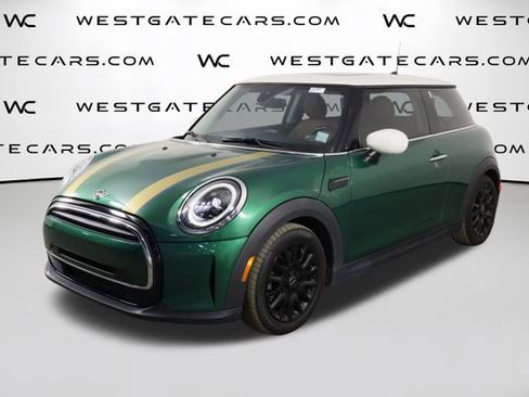 Used 2023 MINI Cooper 2-Door Hardtop w/ Signature Upholstery Package FWD image 1