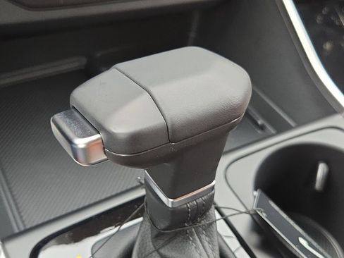 New 2026 Kia Carnival EX image 23