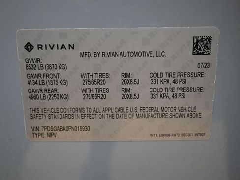 Used 2023 Rivian R1S Adventure AWD/4WD image 40