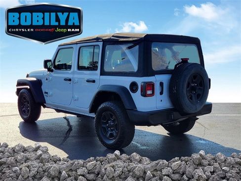 Used 2021 Jeep Wrangler Unlimited Sport image 4