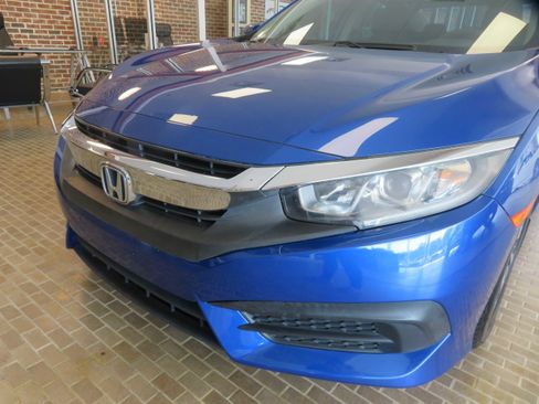 Used 2018 Honda Civic EX image 50