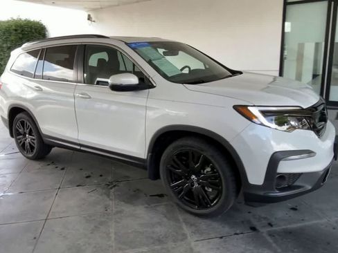 Used 2022 Honda Pilot Special Edition image 2