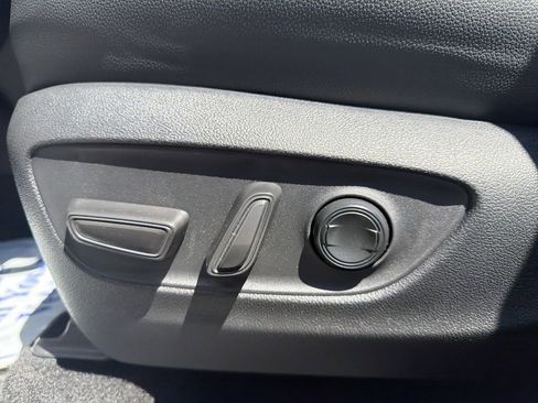 Used 2025 Toyota Grand Highlander MAX Limited image 13