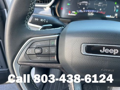 Used 2023 Jeep Grand Cherokee 4WD 4xe w/ Luxury Tech Group II image 22