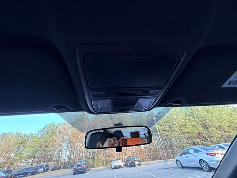 Used 2017 Honda Accord Sport image 26