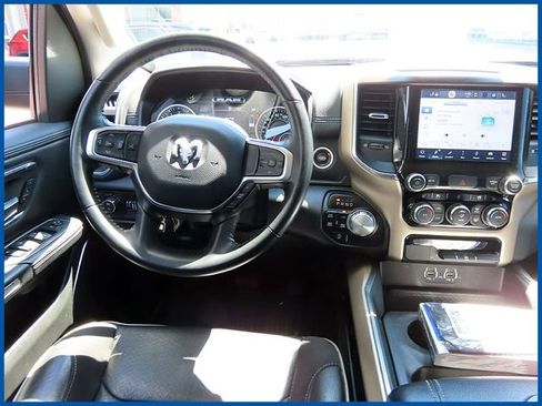 Used 2022 RAM 1500 Laramie AWD/4WD image 12