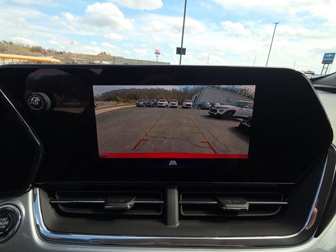 New 2026 Chevrolet Trax LT w/ Driver Confidence Package image 22