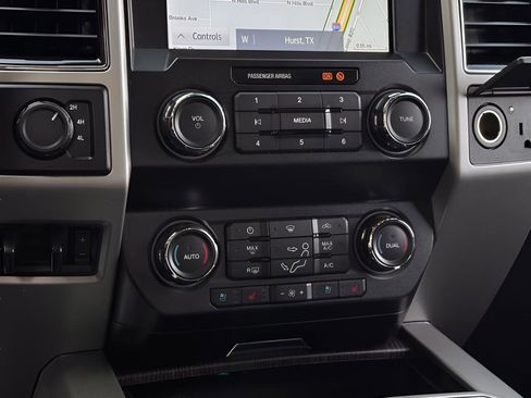 Used 2021 Ford F250 Lariat w/ Lariat Value Package image 14