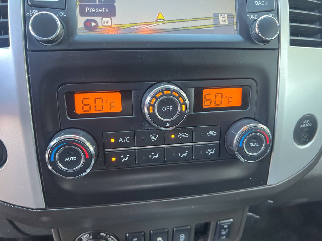 Used 2016 Nissan Frontier PRO-4X AWD/4WD image 39