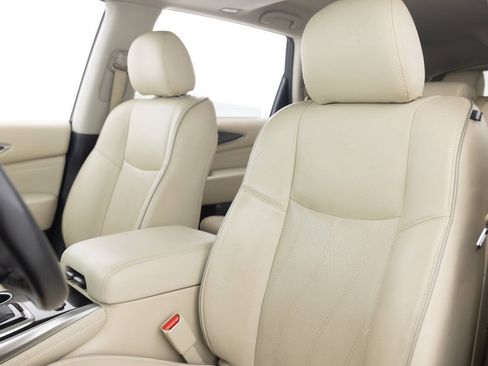 Used 2019 INFINITI QX60 Luxe w/ Essential Package AWD/4WD image 22