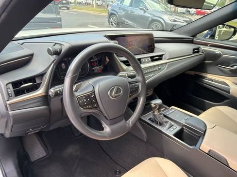 Used 2021 Lexus ES 300h w/ Premium Package FWD image 15