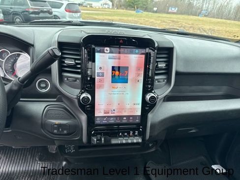 New 2026 RAM 2500 Tradesman AWD/4WD image 16