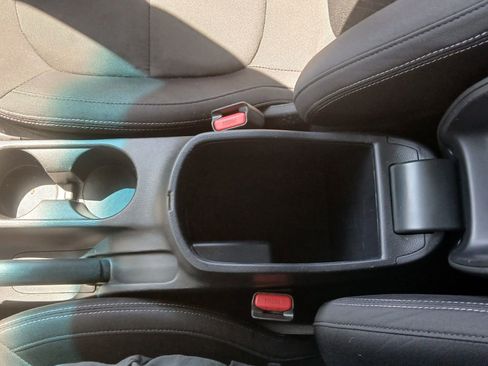 Used 2018 Kia Soul FWD image 31