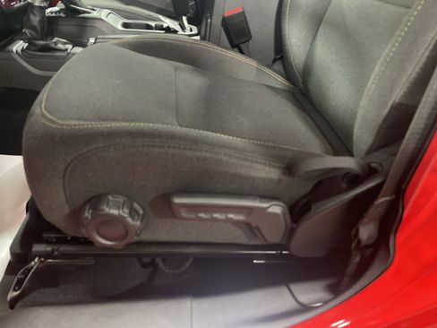 Used 2024 Jeep Wrangler Willys image 10