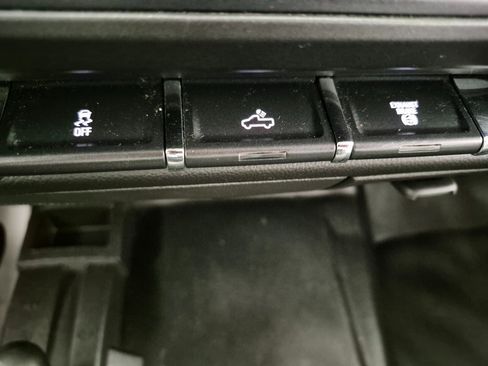 Used 2016 Chevrolet Silverado 2500 W/T image 25