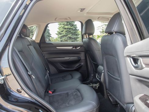 Used 2018 MAZDA CX-5 Touring w/ Preferred Equipment Package AWD/4WD image 12