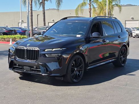 Used 2024 BMW X7 xDrive40i w/ Executive Package AWD/4WD image 5