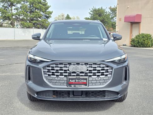 Certified 2025 Audi Q5 Premium w/ Convenience Package image 56