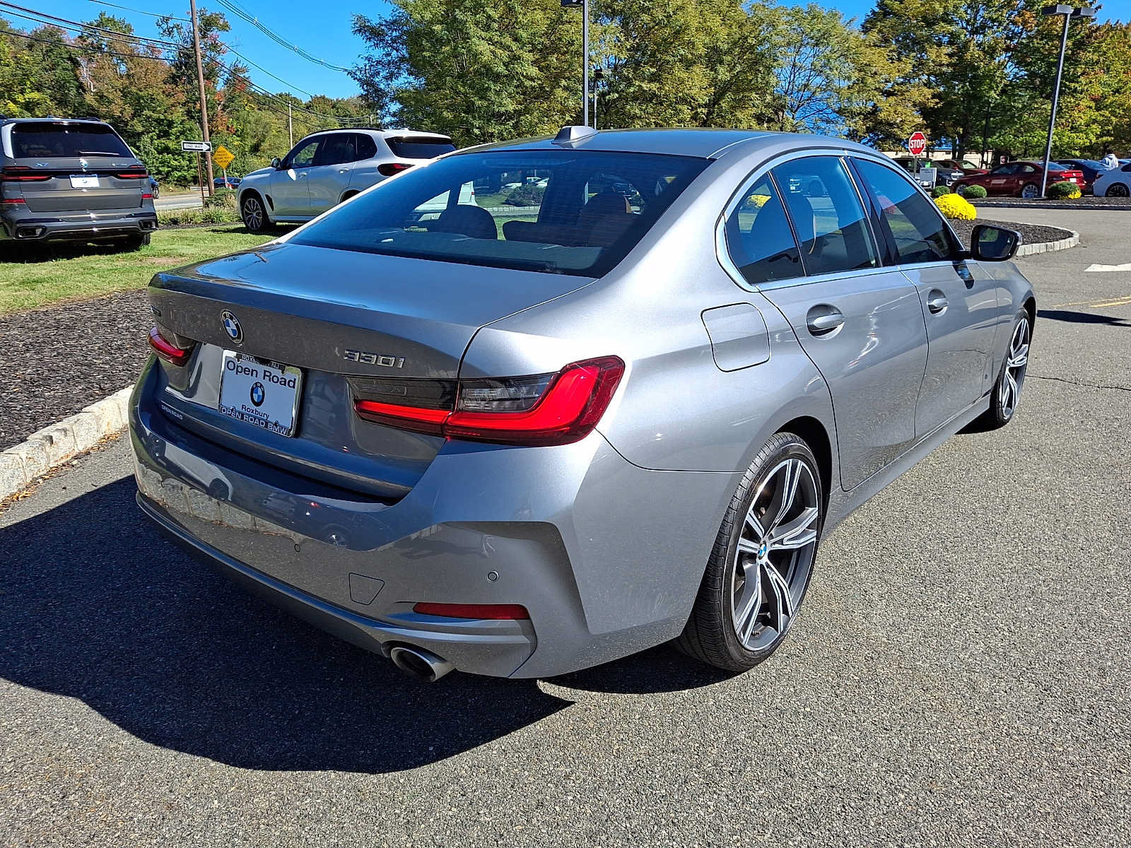 Used 2024 BMW 330i xDrive Sedan w/ Convenience Package AWD/4WD image 7