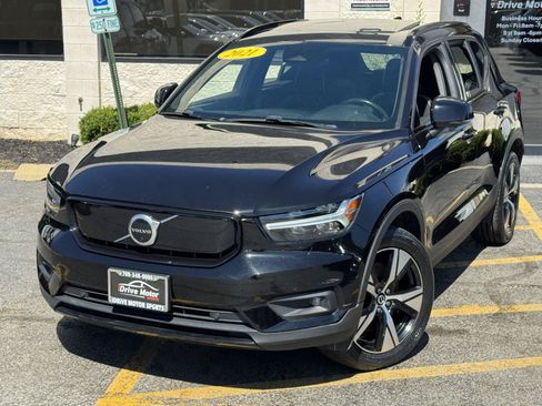 Used 2021 Volvo XC40 P8 Recharge w/ Advanced Package AWD/4WD image 2