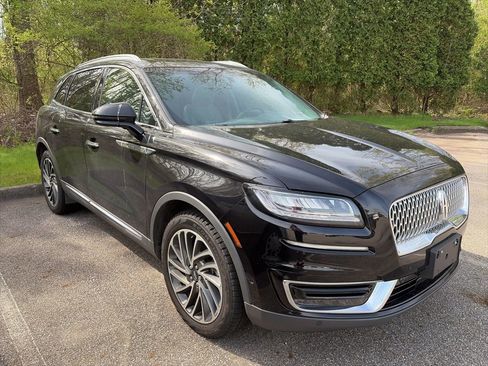 Used 2020 Lincoln Nautilus Reserve AWD/4WD image 3