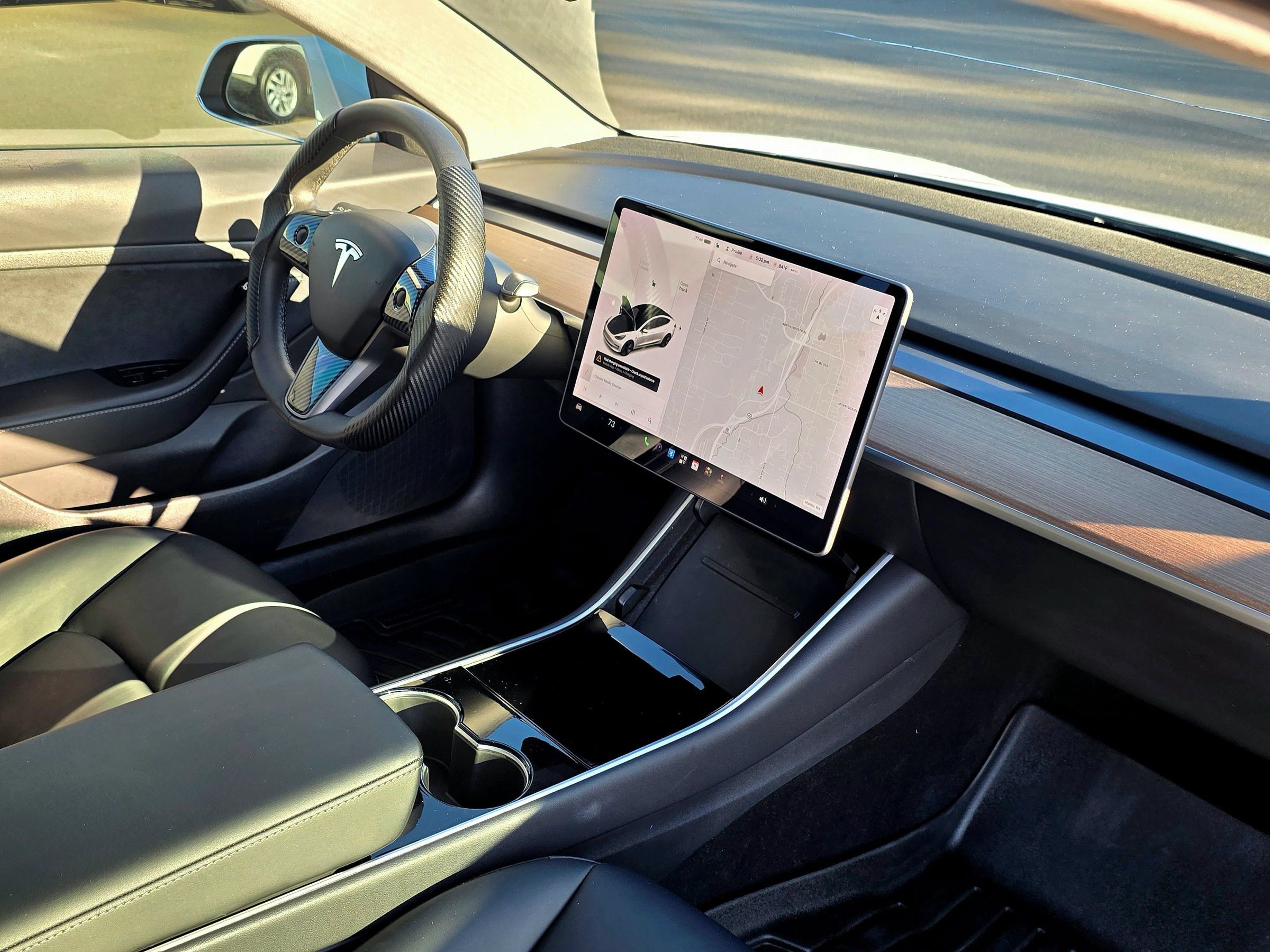 Used 2020 Tesla Model 3 Standard Range Plus RWD image 27