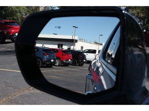 New 2026 GMC Sierra EV Elevation image 17