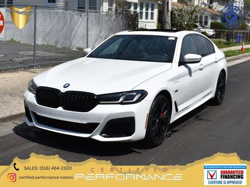 Used 2023 BMW 530e w/ M Sport Package RWD image 1