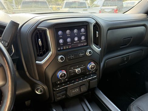 Used 2021 GMC Sierra 1500 AT4 w/ AT4 Premium Package AWD/4WD image 19
