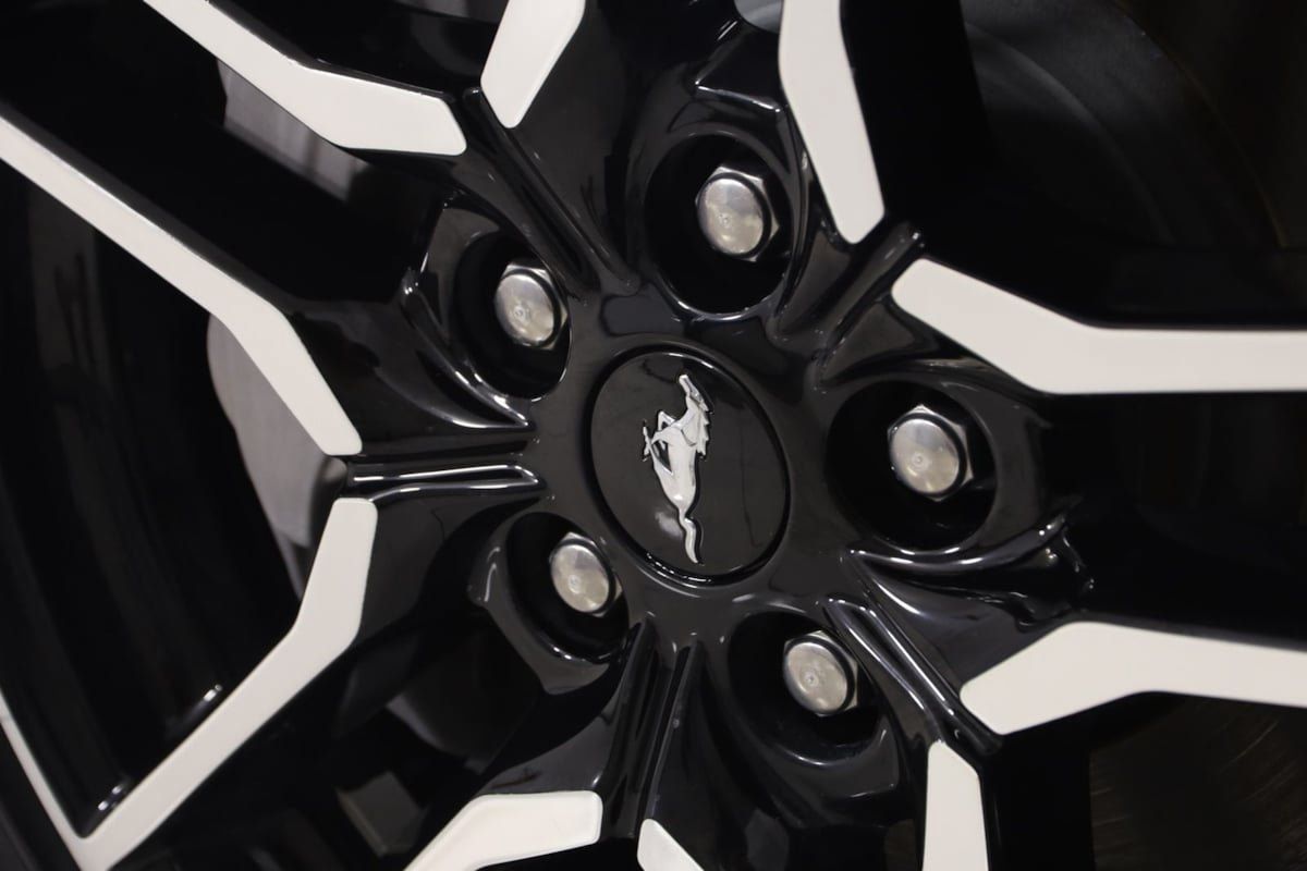 Used 2019 Ford Mustang GT RWD image 15