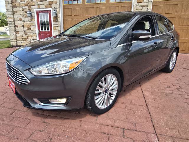 Used 2015 Ford Focus Titanium w/ Titanium Cold Weather Package FWD image 7