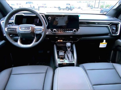 New 2025 GMC Canyon Elevation w/ Convenience Package image 5