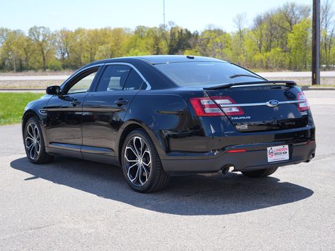 Used 2016 Ford Taurus SHO AWD/4WD image 6