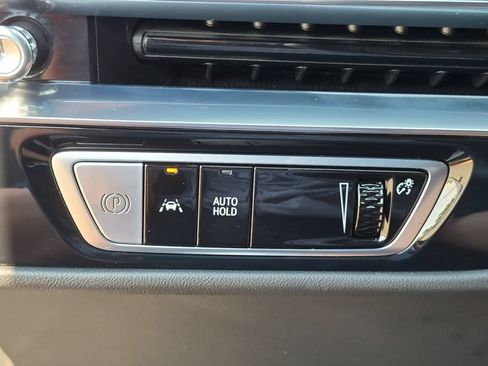 Certified 2024 Cadillac Lyriq Tech w/ Driver Assist Package AWD/4WD image 16