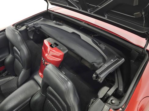 Used 1998 Chevrolet Corvette Convertible w/ Memory Pkg RWD image 31